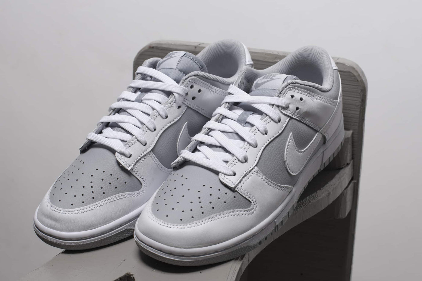 NIKE DUNK LOW Wolf Grey