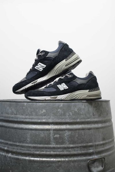 NEW BALANCE 991 navy Made in England