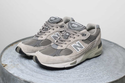 NEW BALANCE 991 grey Made in England