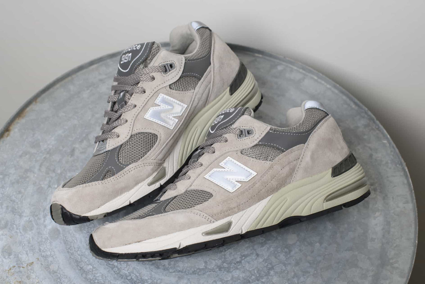 NEW BALANCE 991 grey Made in England