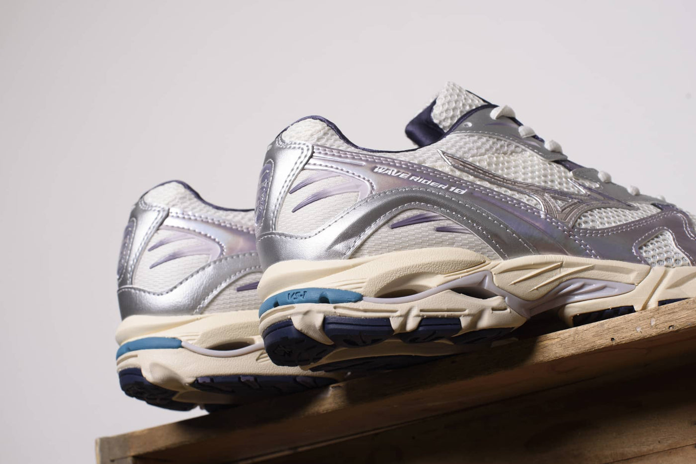 Mizuno Wave Rider 10 Lilla