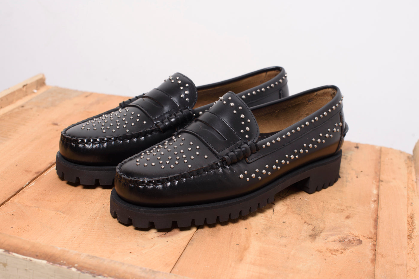 Sebago Dan Lug Studs