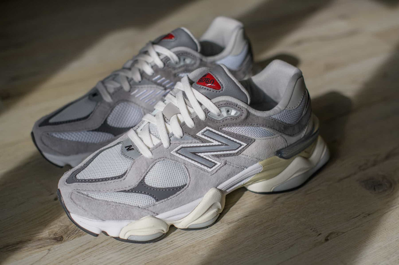 NEW BALANCE 9060 gry