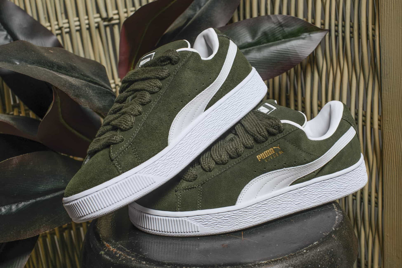 PUMA SUEDE XL dark olive white