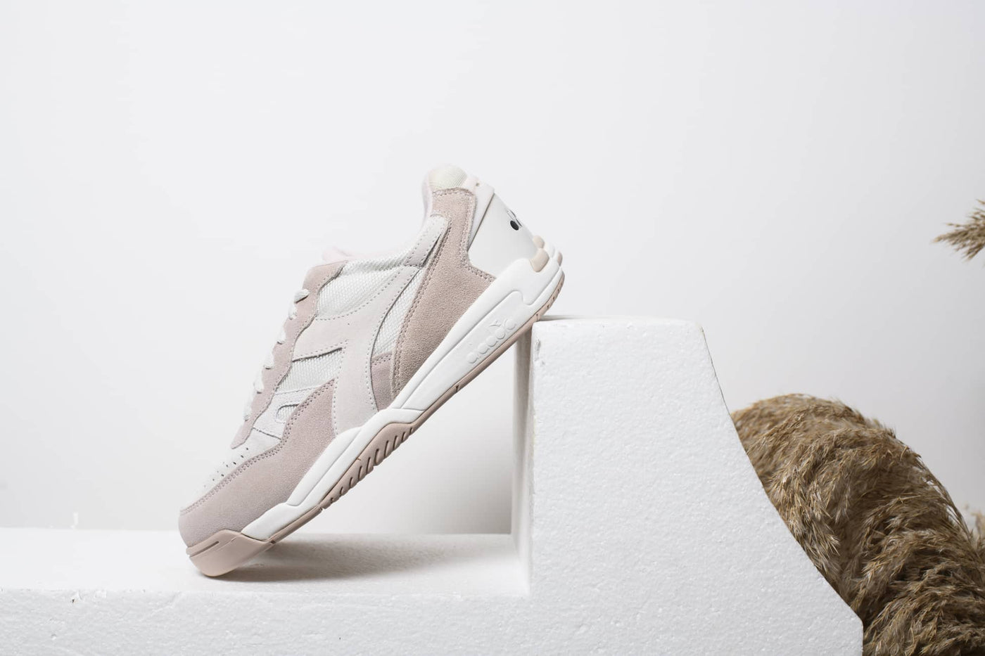 DIADORA WINNER CREAMY whisper pink