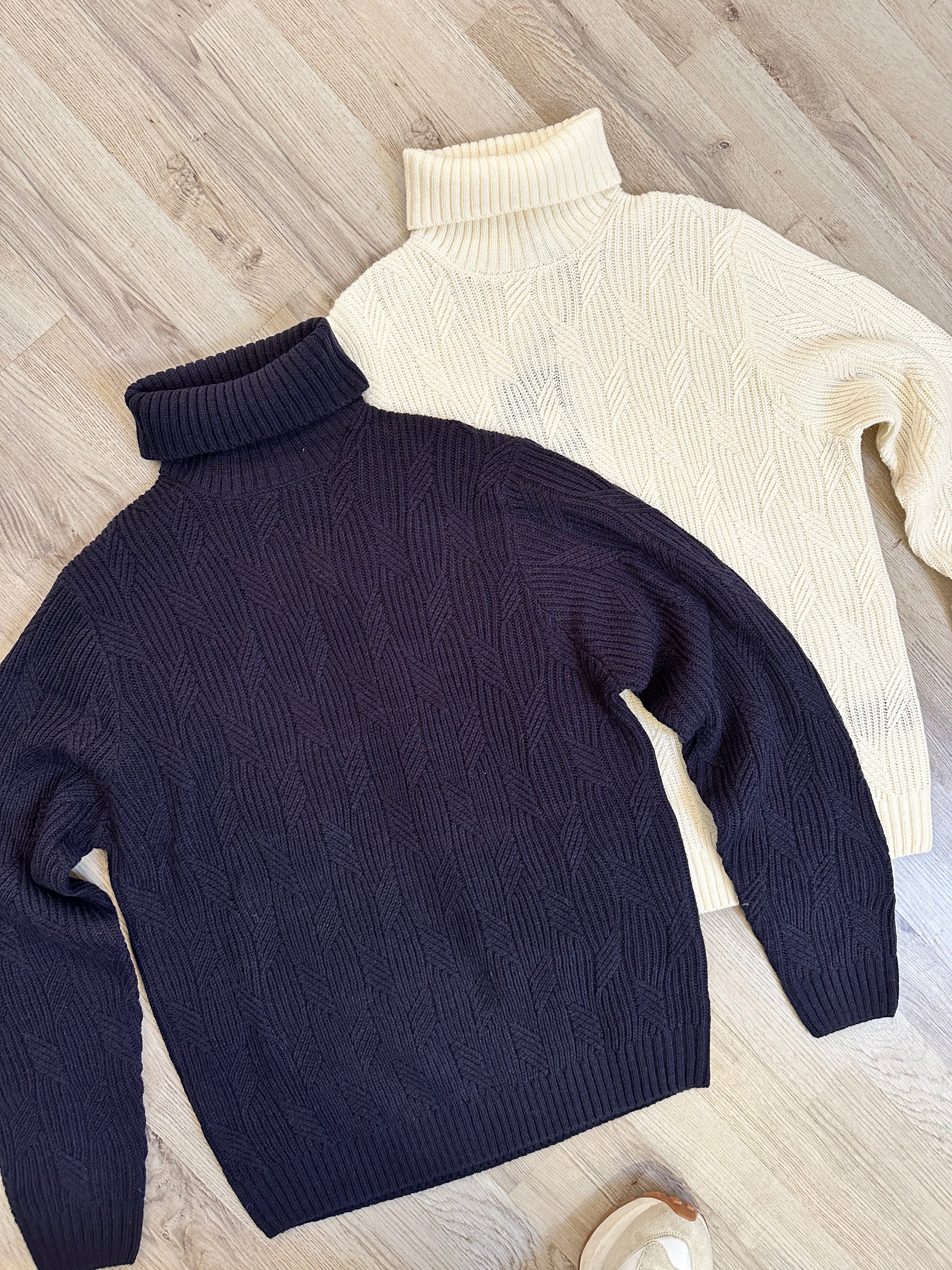 Maglione Dolcevita In Treccia Blue