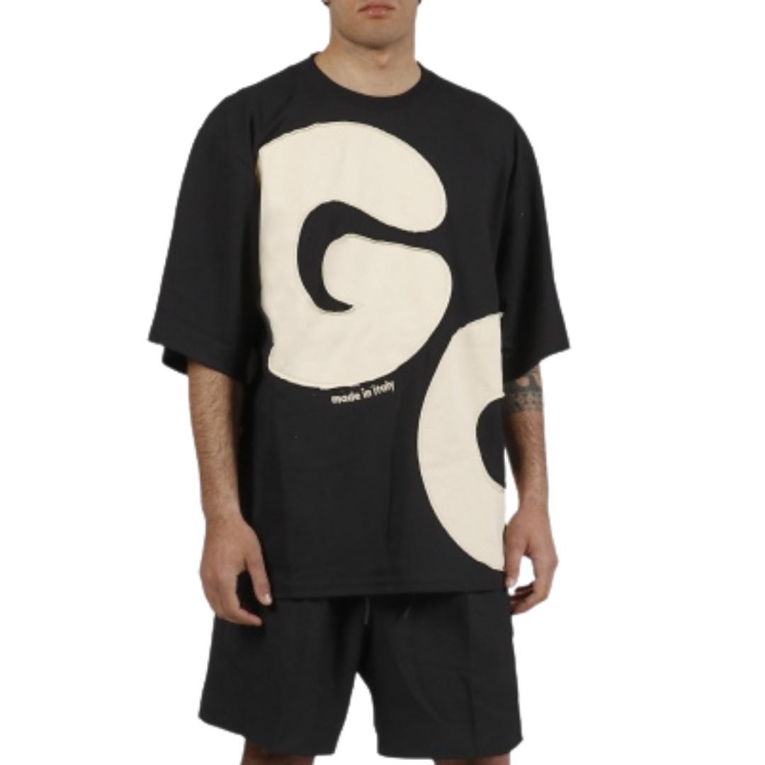 GCDS Tee Over black / patch